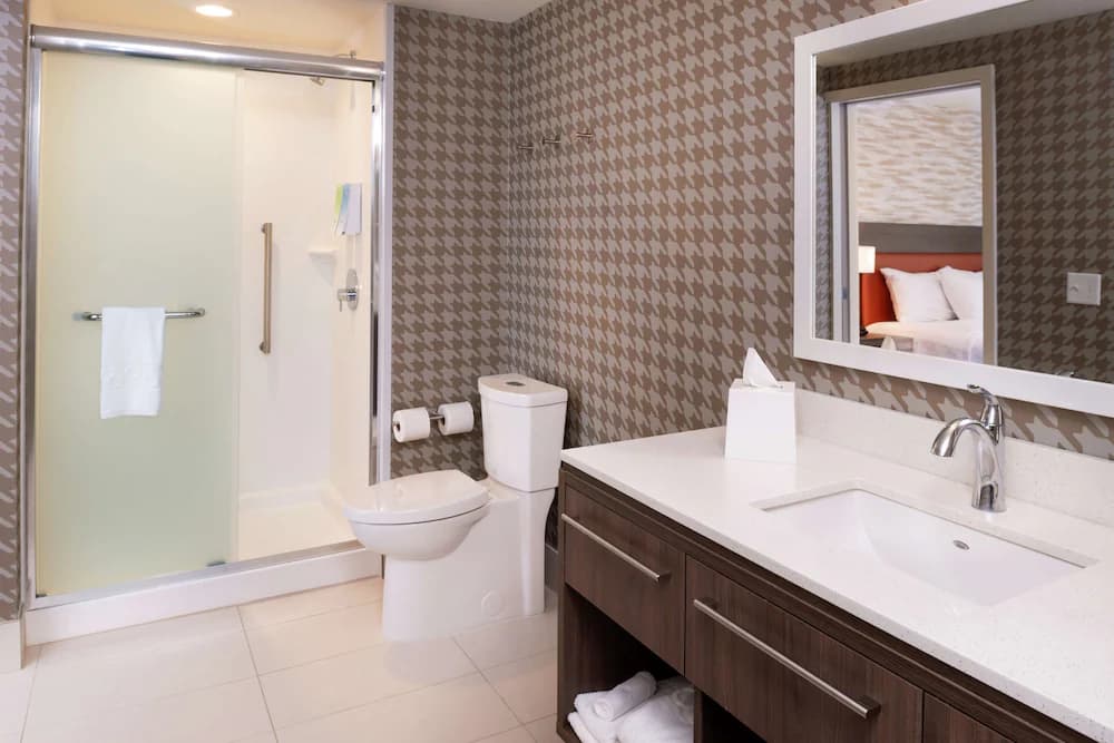 Bathroom shower