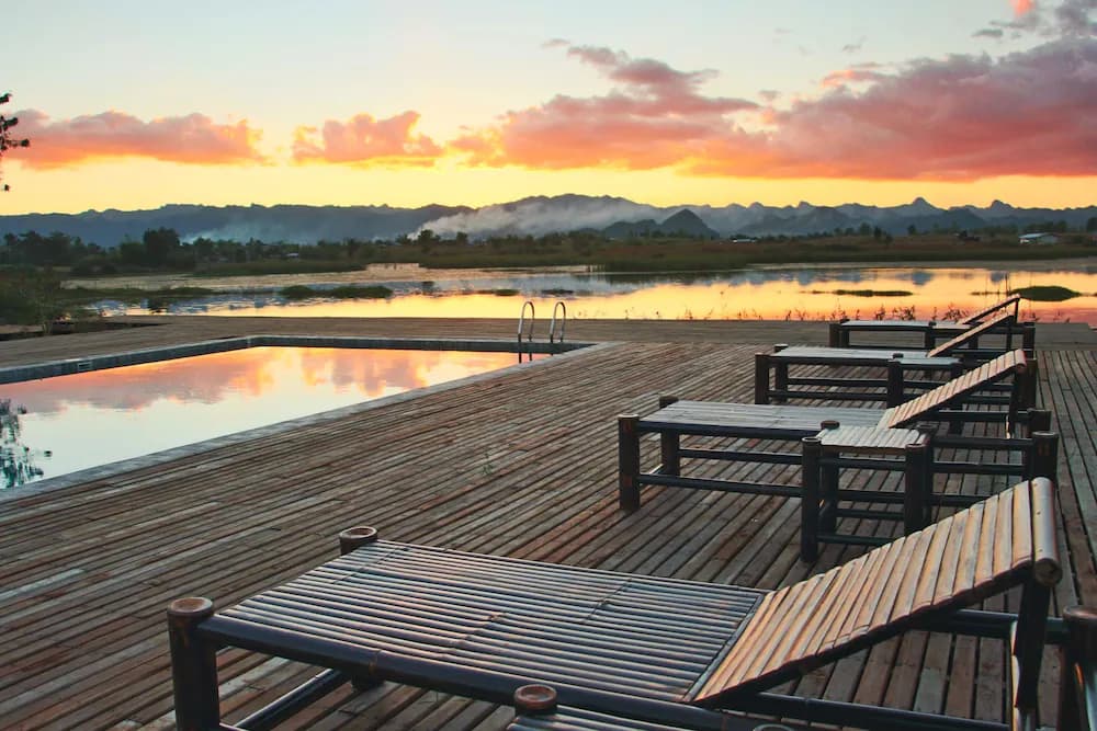 Sundeck
