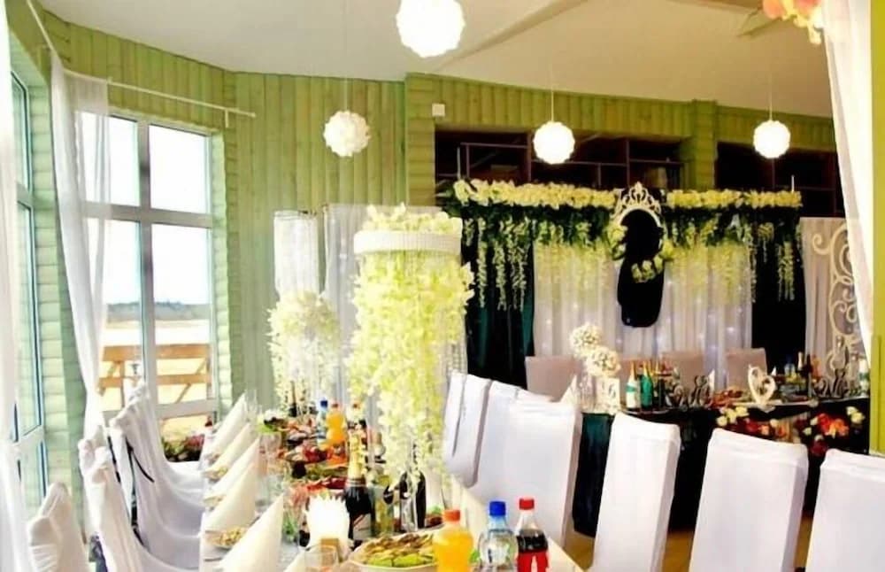 Indoor wedding