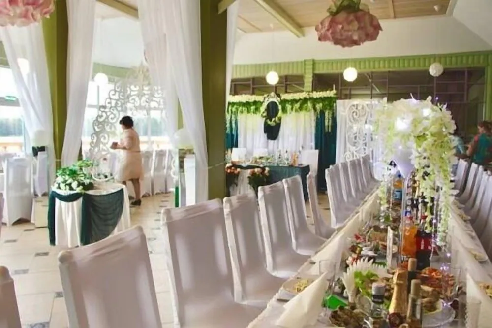 Indoor wedding