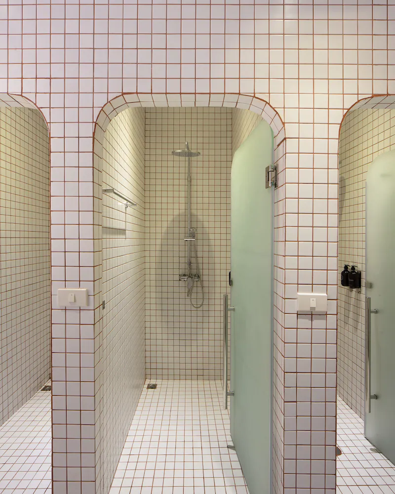 Bathroom shower
