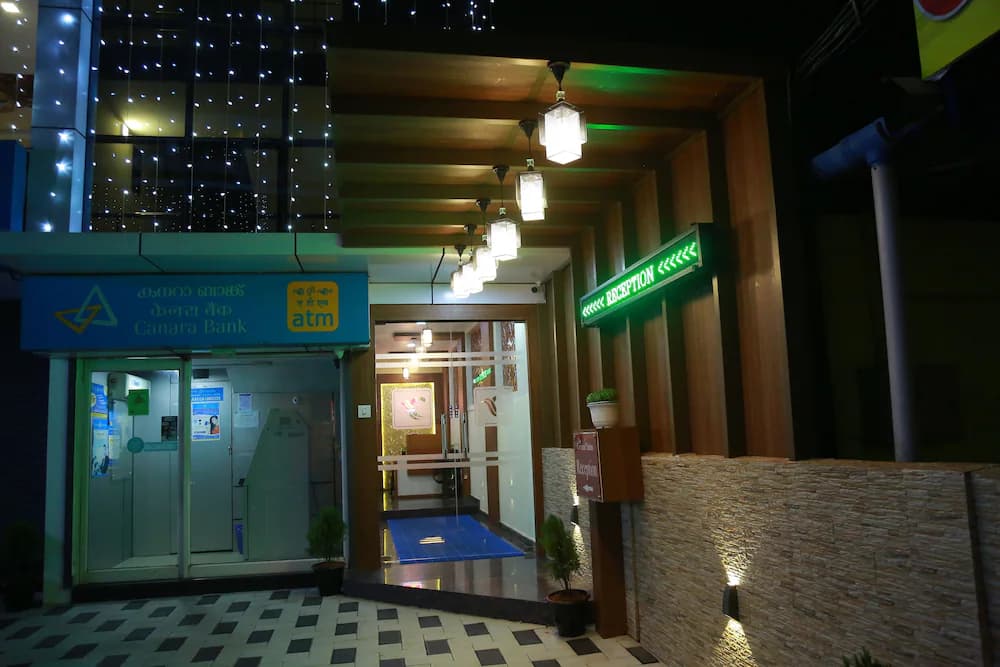 ATM/banking on site