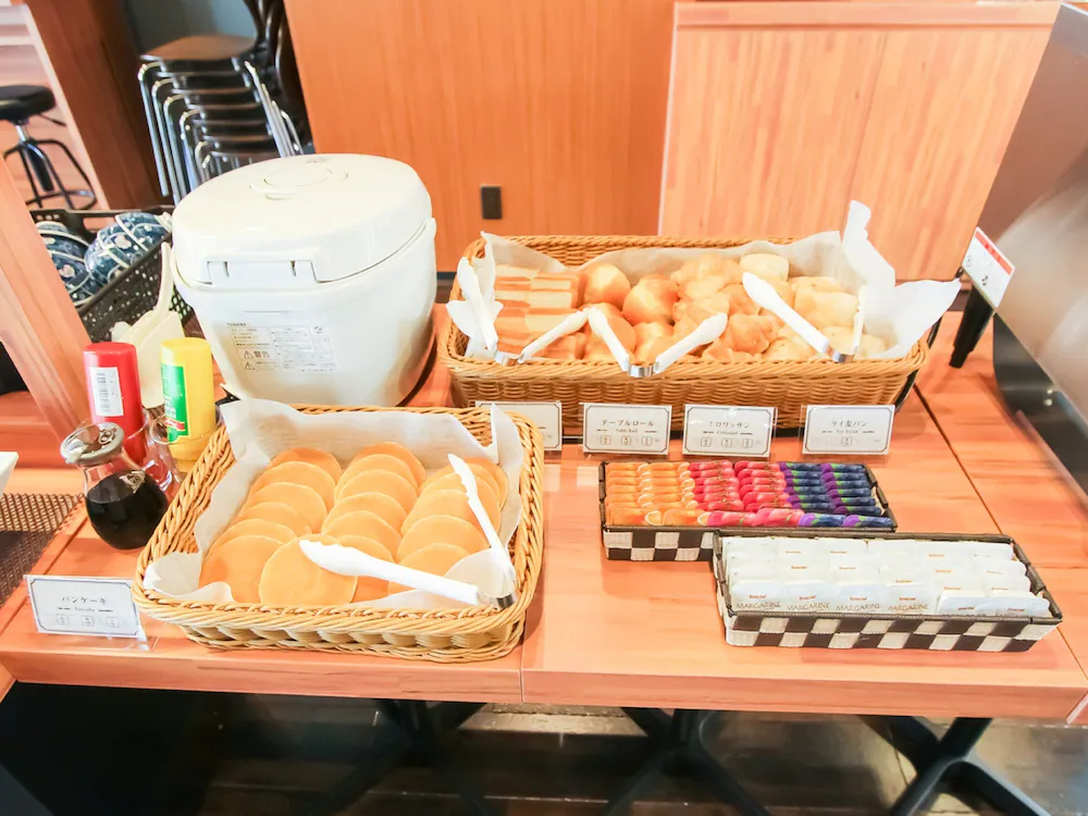 Breakfast buffet