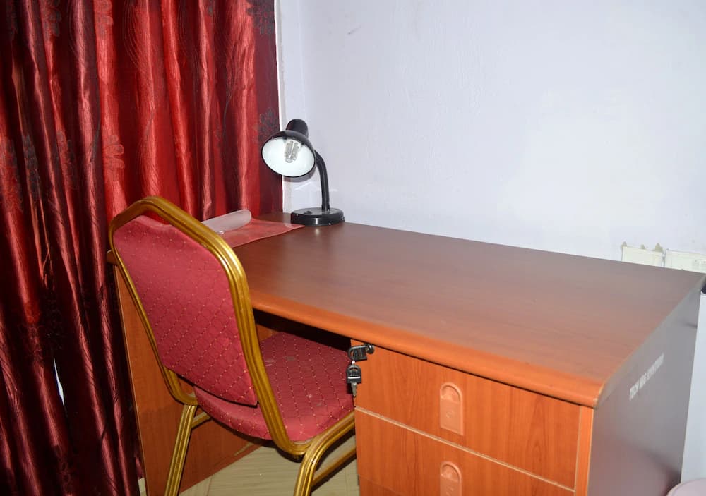 Room amenity