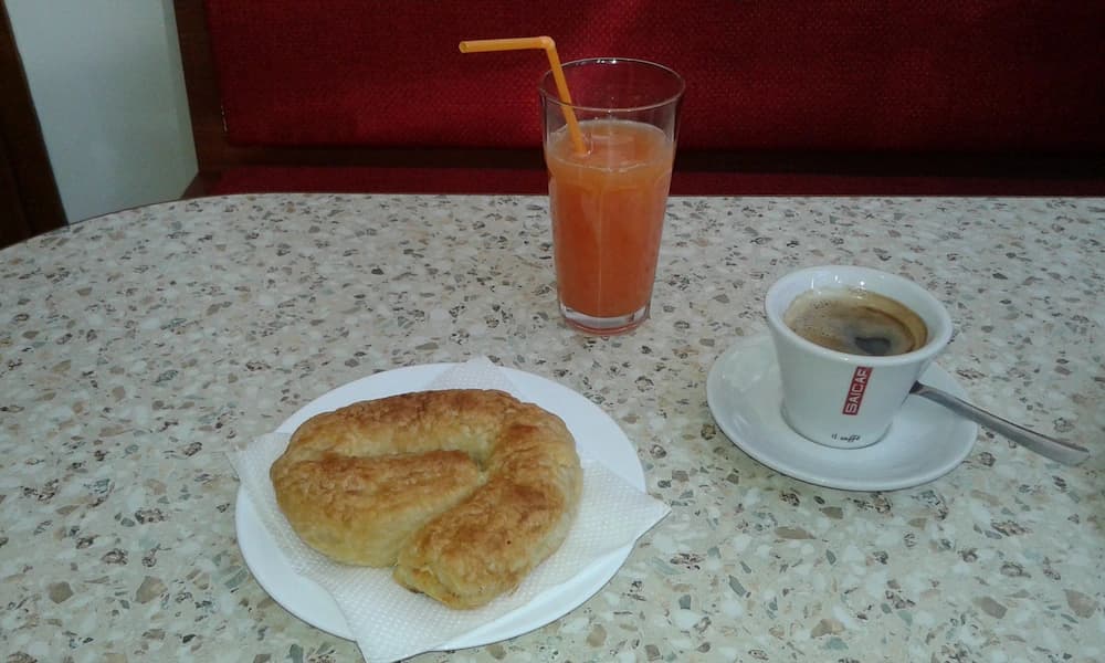 Breakfast meal