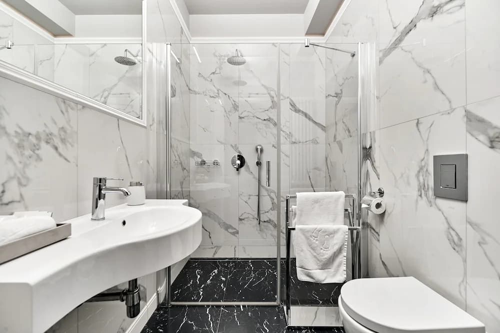 Bathroom shower