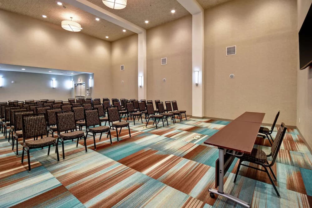Meeting facility