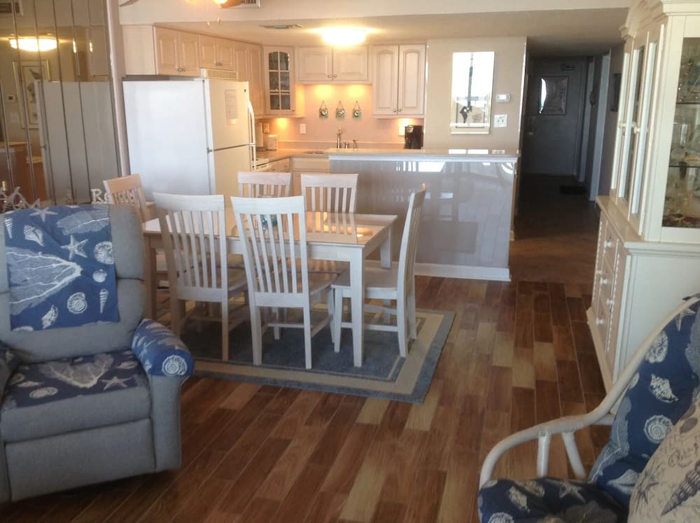 In-room dining