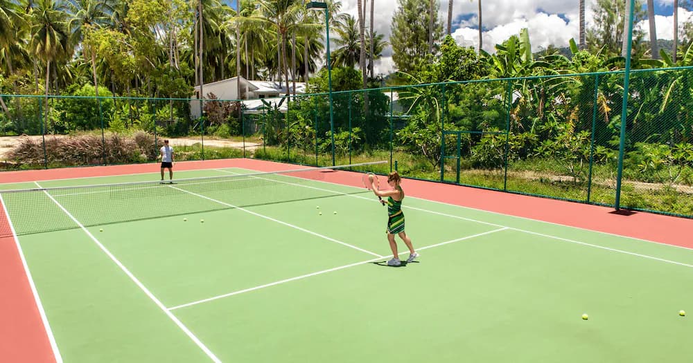Tennis court