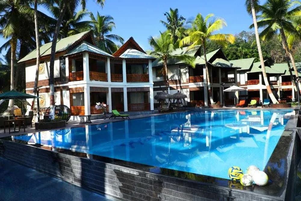 Outdoor pool
