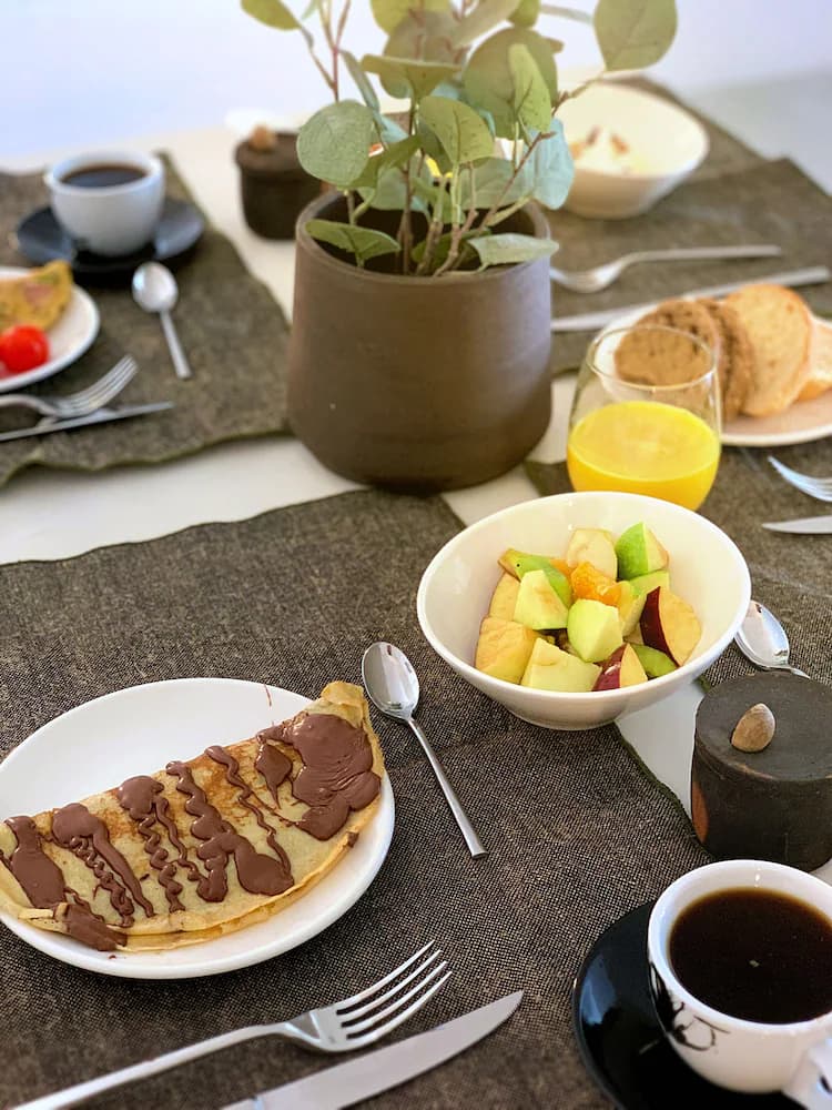 Breakfast meal