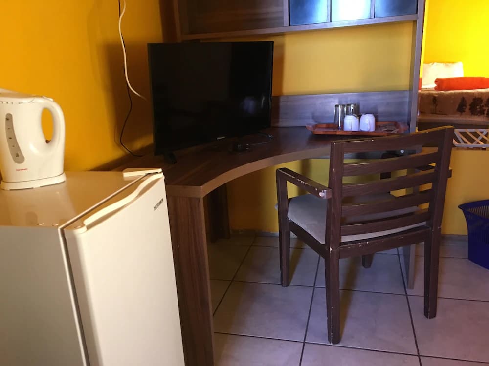 Mini-refrigerator