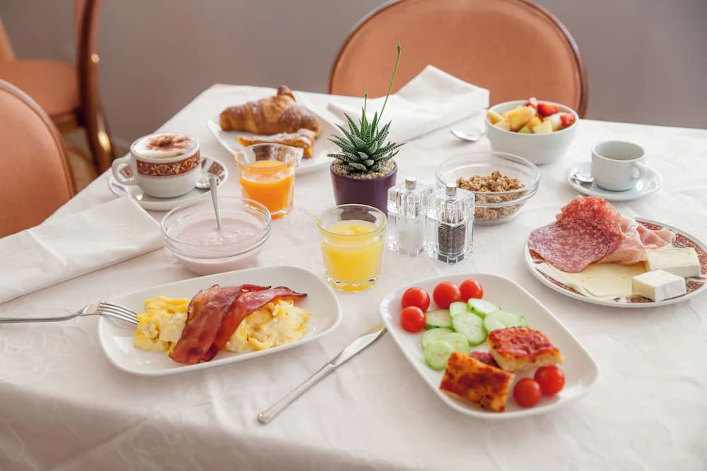 Breakfast meal