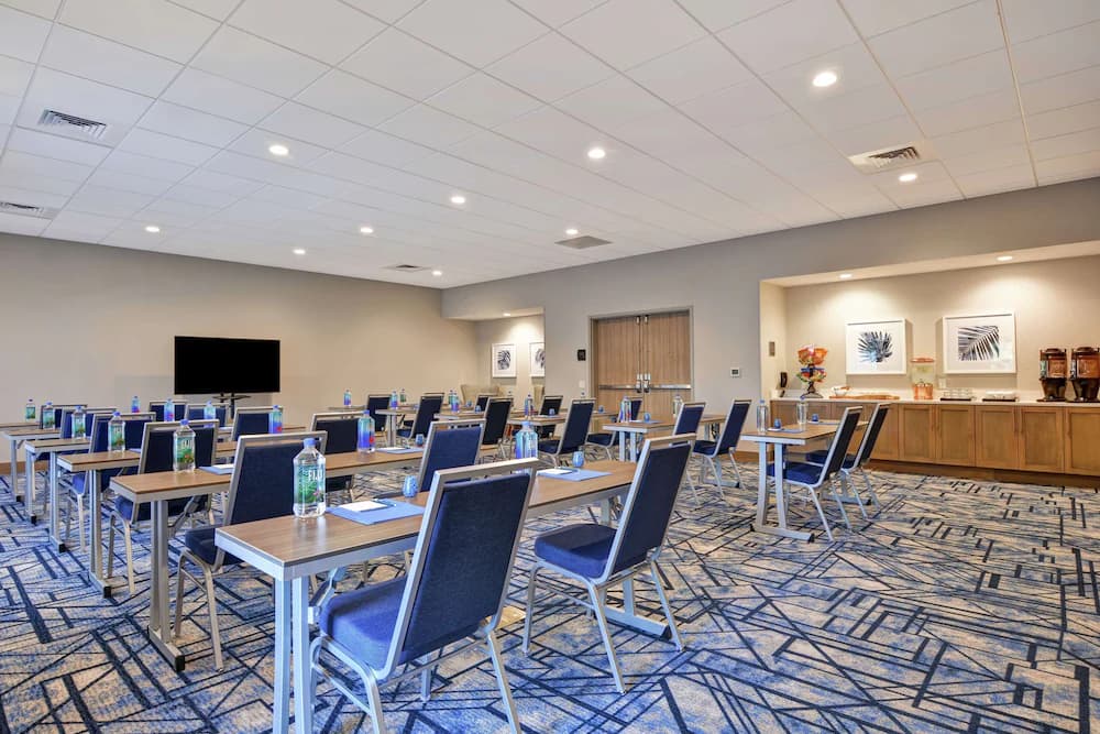 Meeting facility