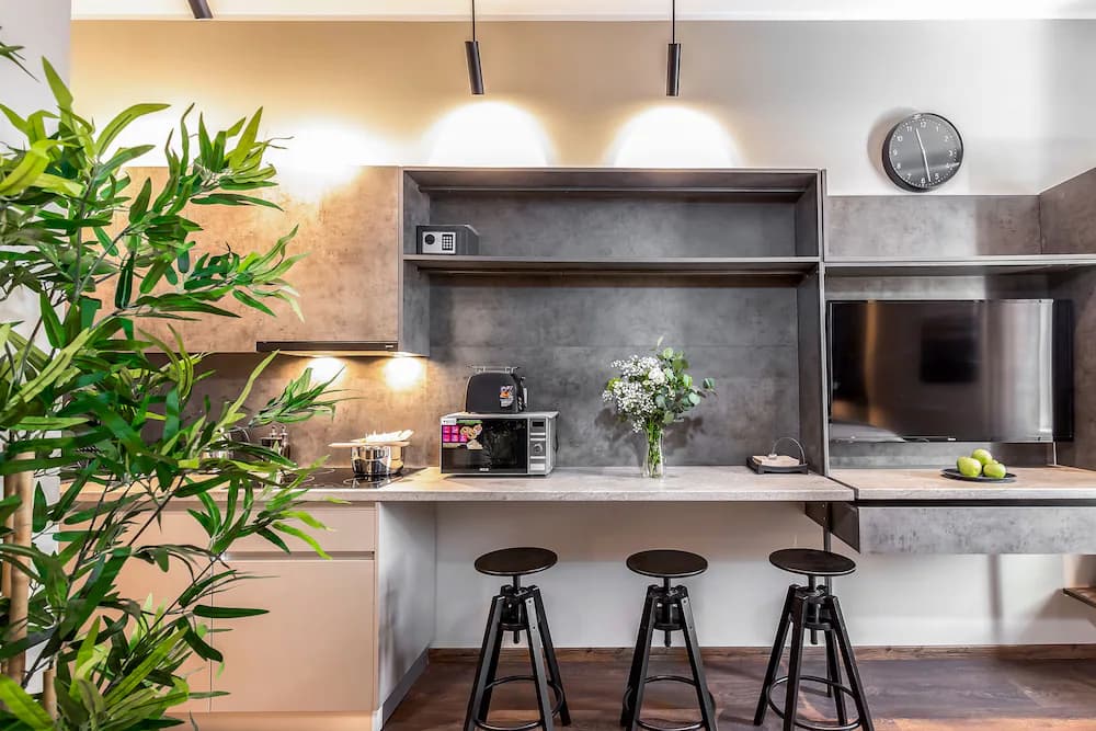 Private kitchenette