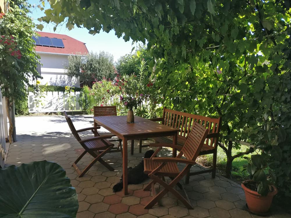 BBQ/picnic area