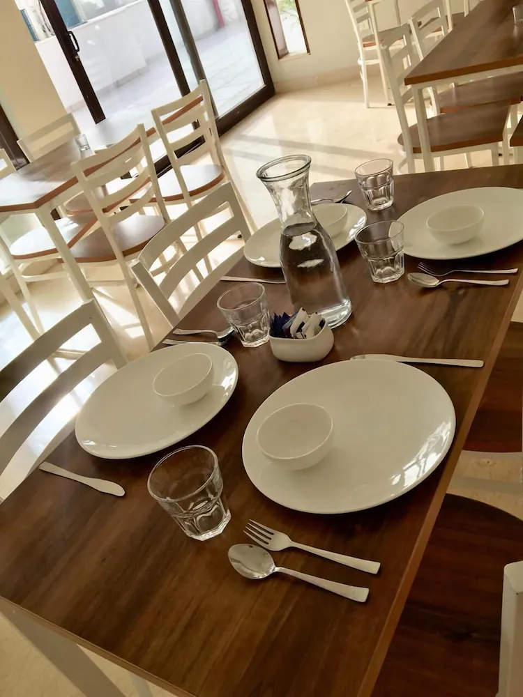 Room service - dining