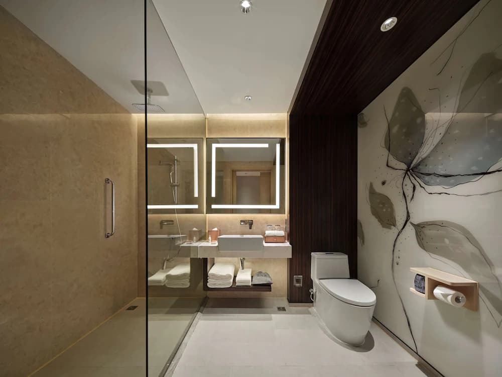 Bathroom shower