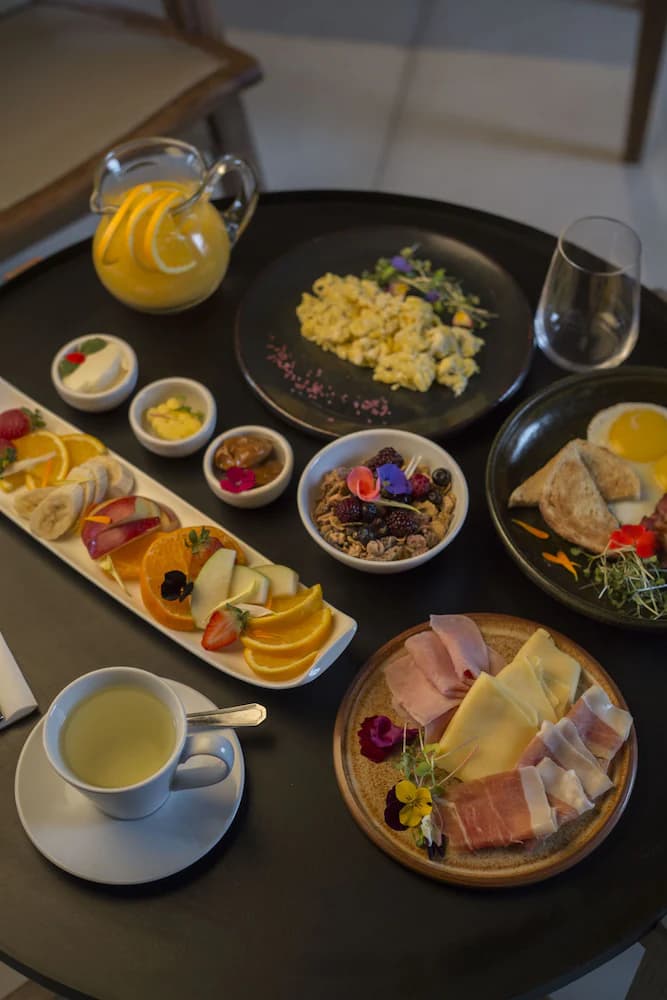 Room service - dining