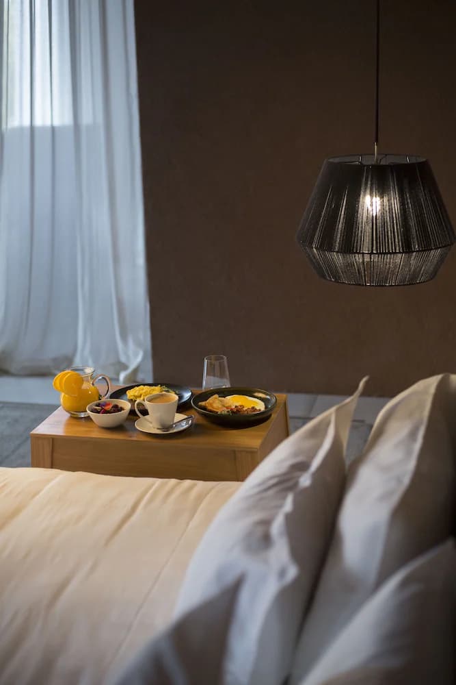 Room service - dining