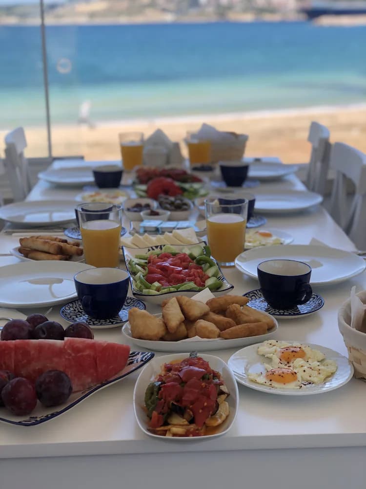 Breakfast meal
