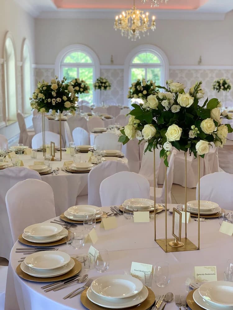 Banquet hall