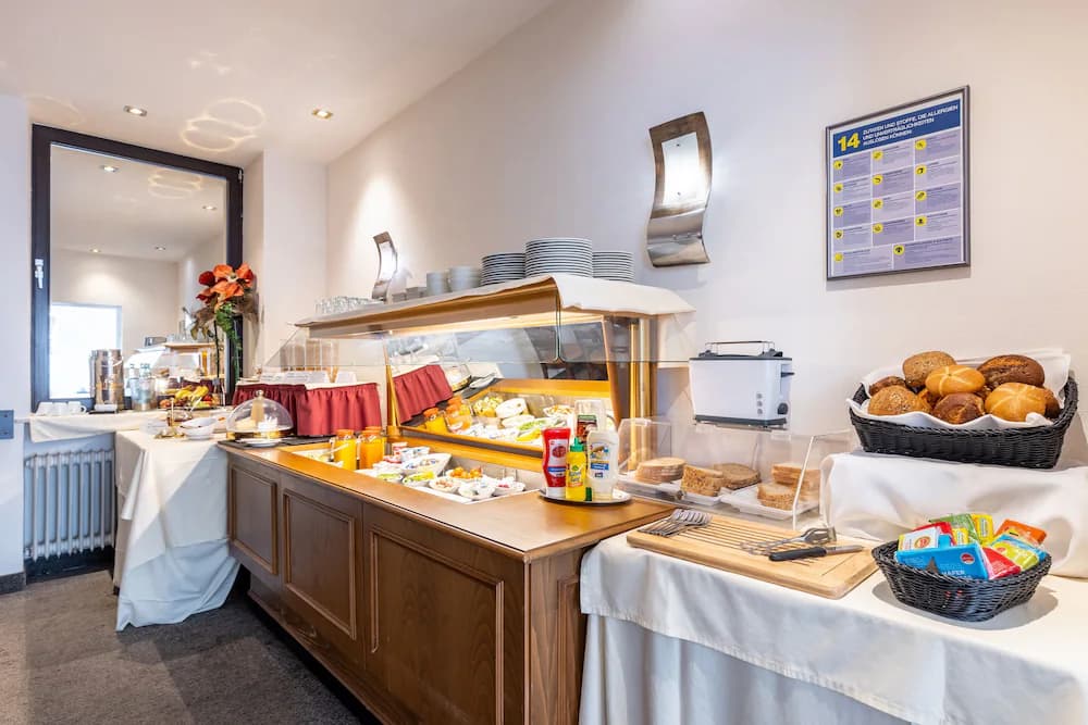 Breakfast buffet