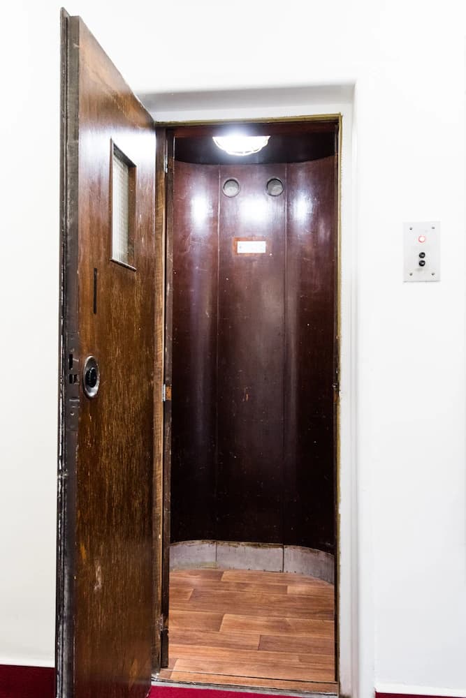 Elevator