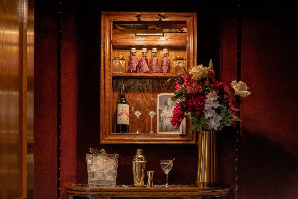 Minibar