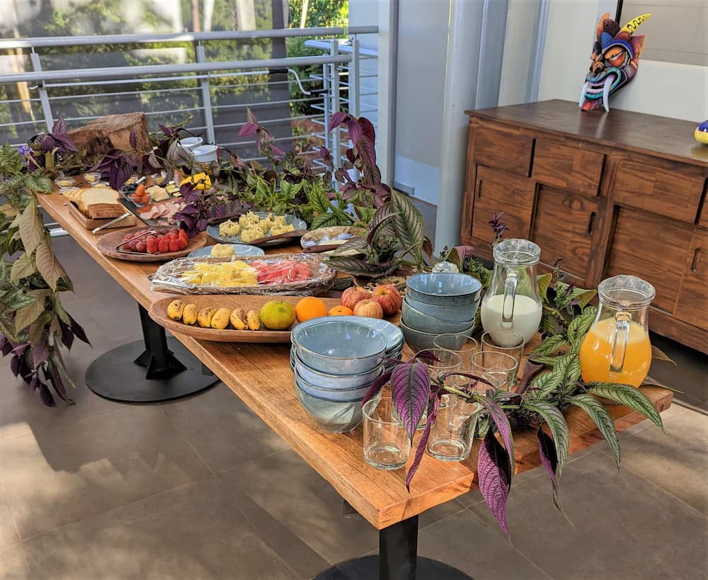 Breakfast buffet