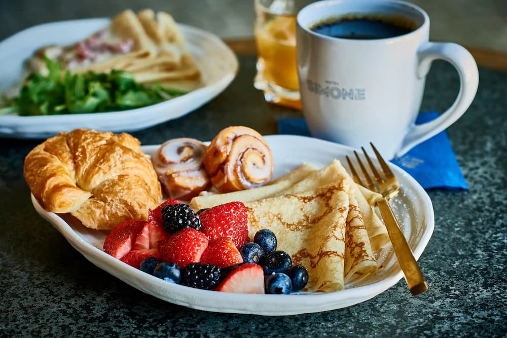 Breakfast meal