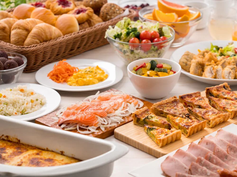 Breakfast buffet
