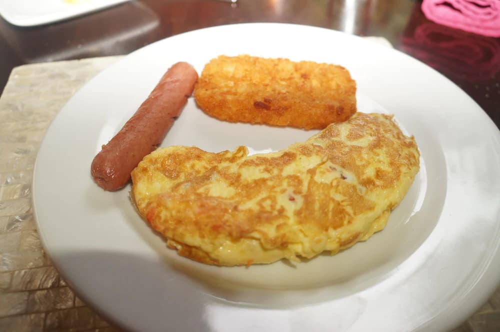 Breakfast meal