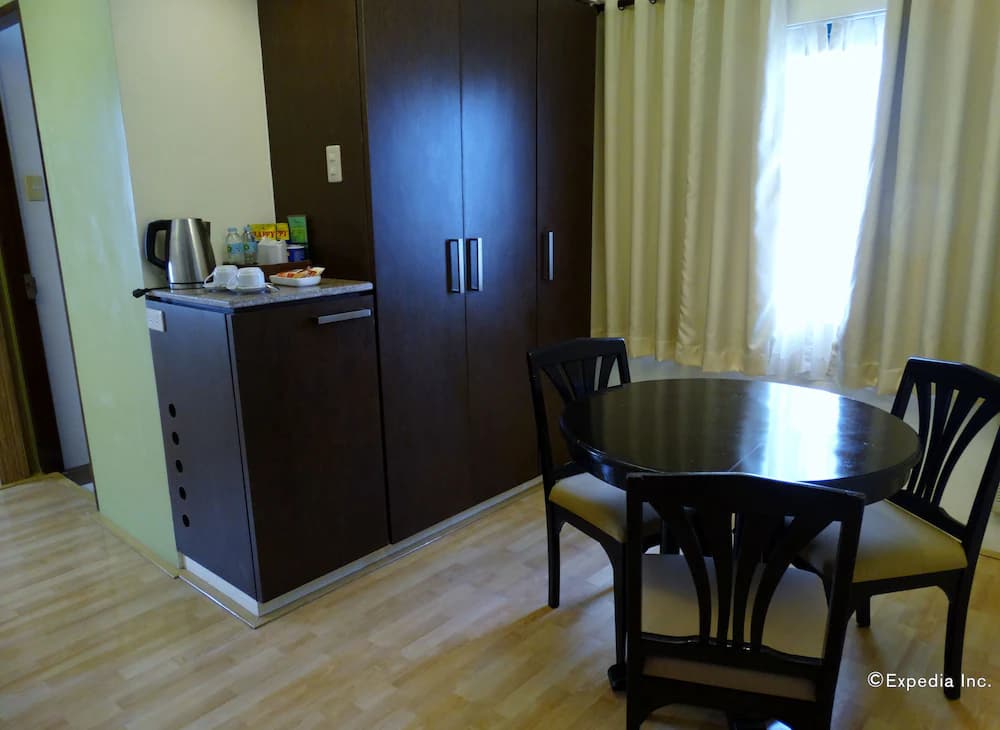Room amenity
