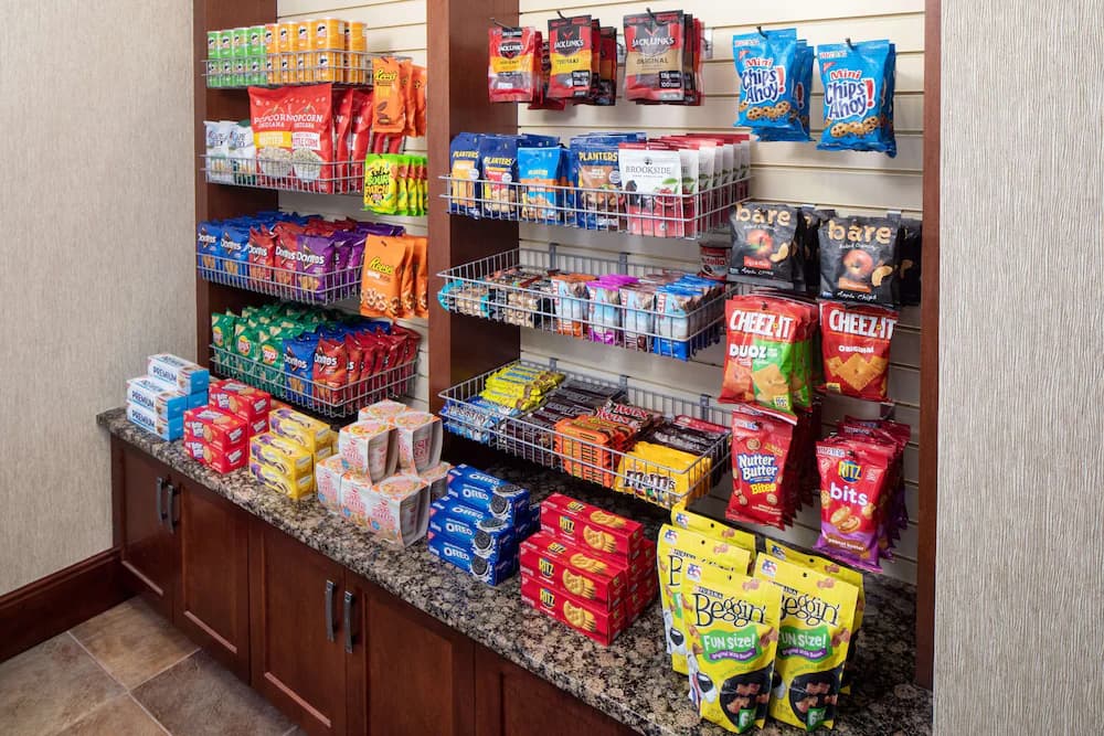 Snack bar