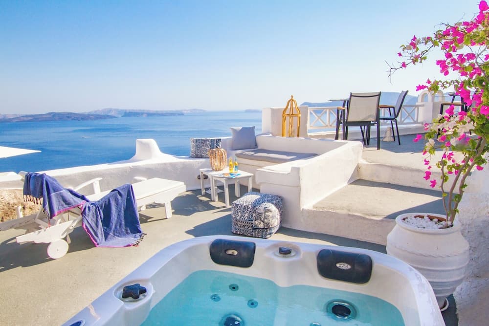 Jetted tub