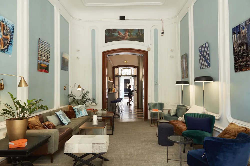 Lobby sitting area