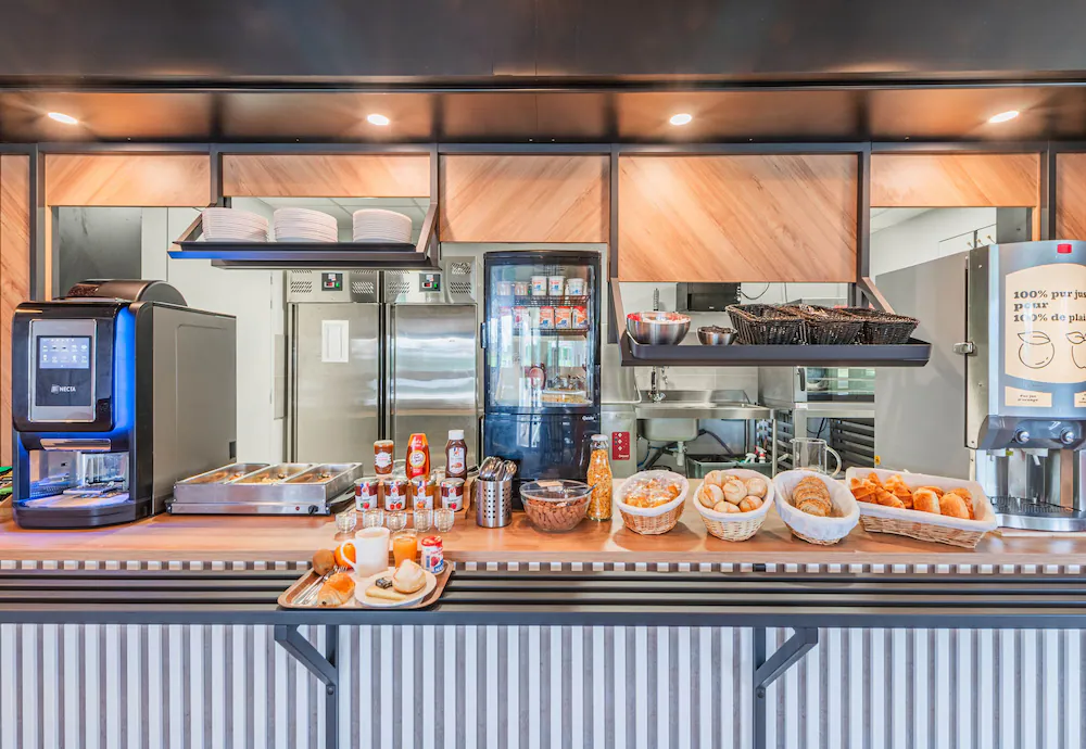Breakfast buffet