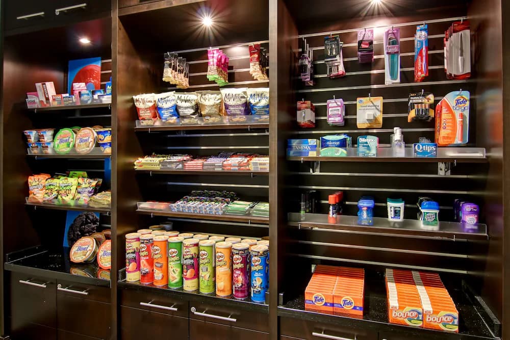 Snack bar