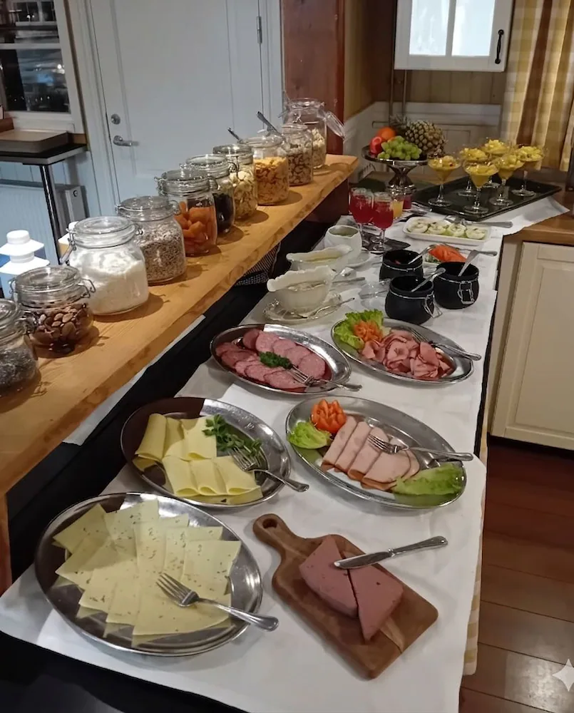 Breakfast buffet