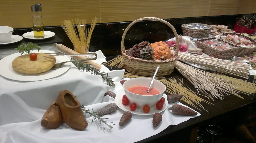 Breakfast area