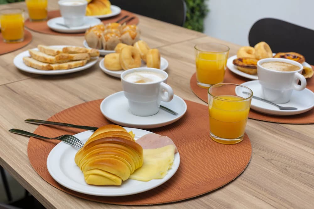 Breakfast meal