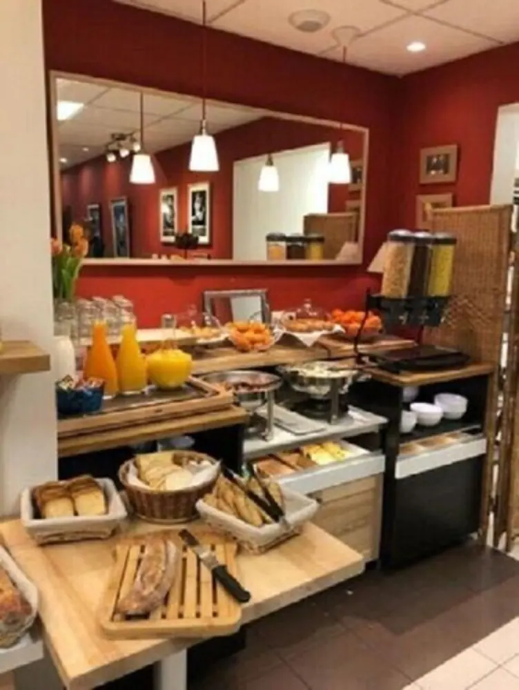 Breakfast buffet