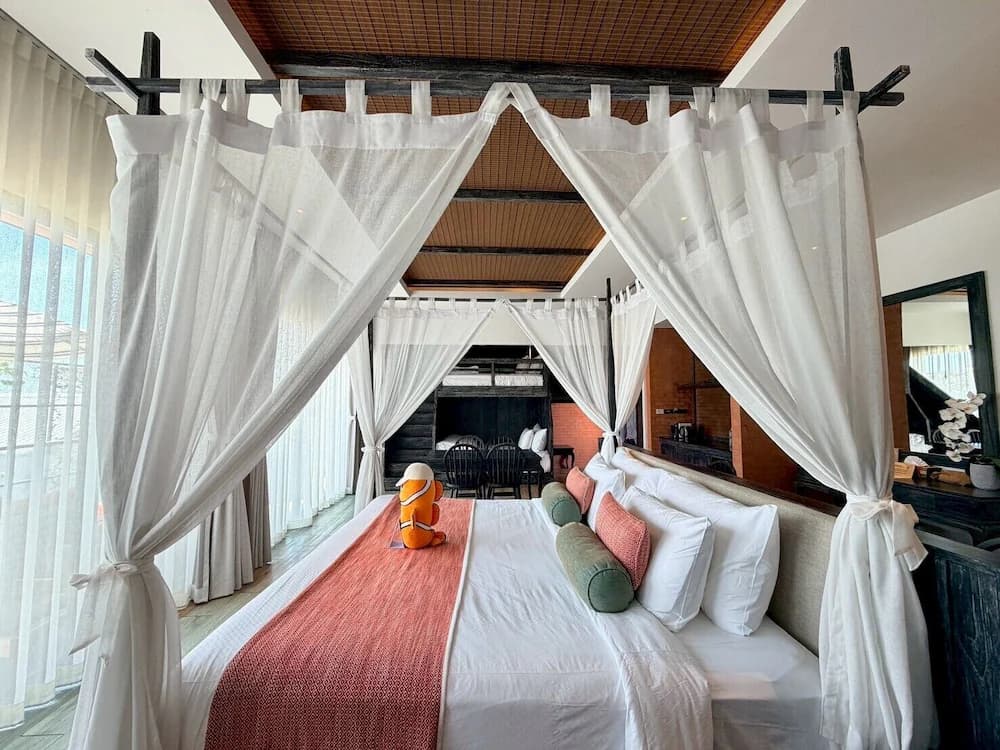 Room amenity