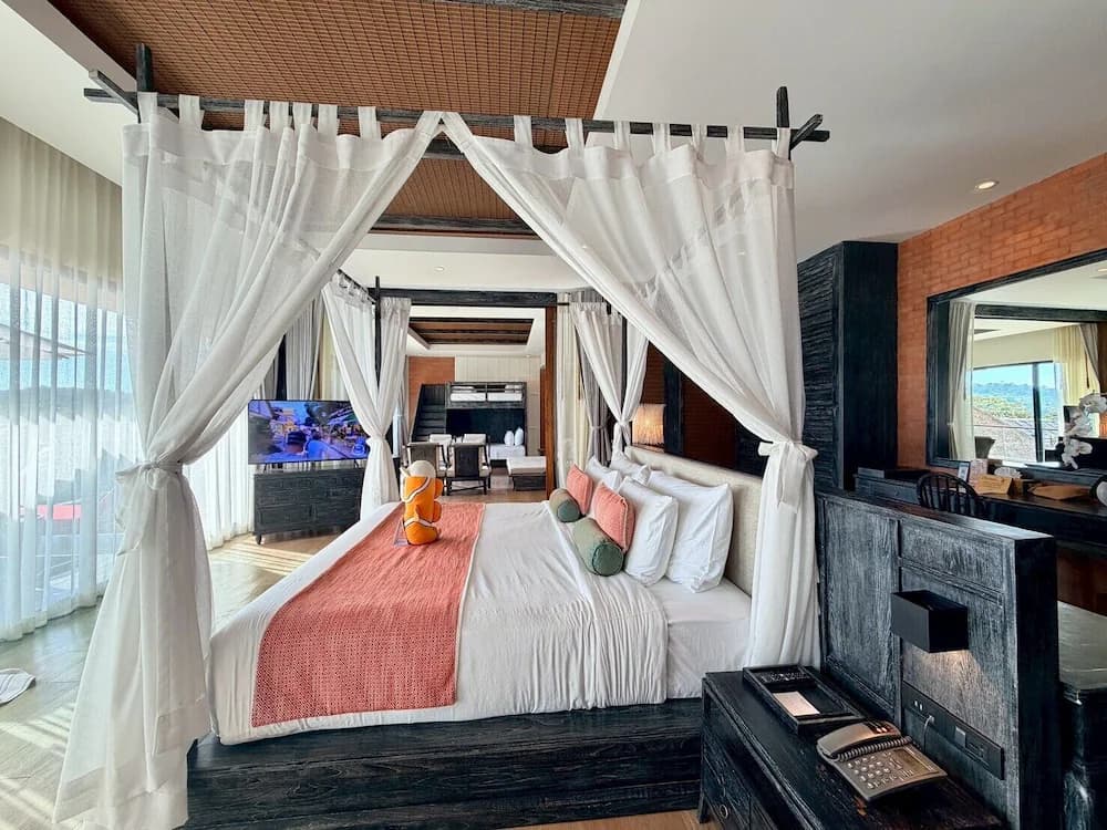 Room amenity