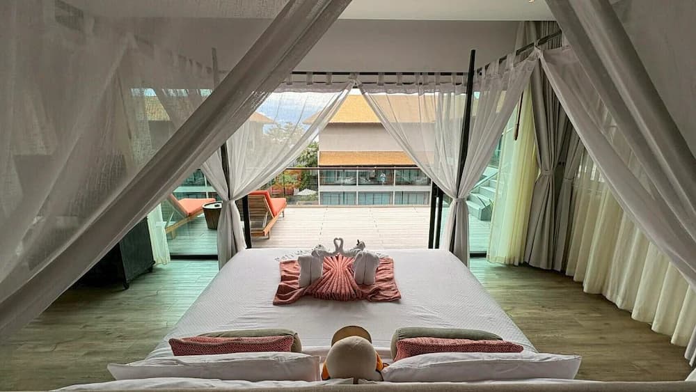 Room amenity