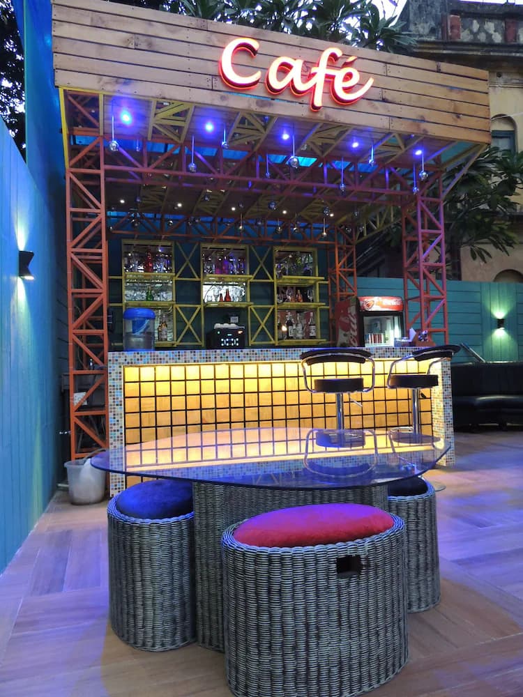 Cafe