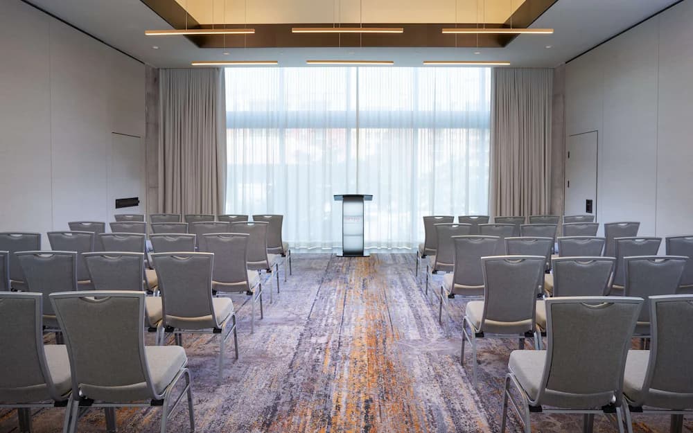 Meeting facility