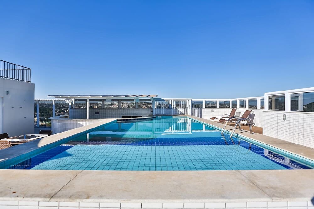 Rooftop pool