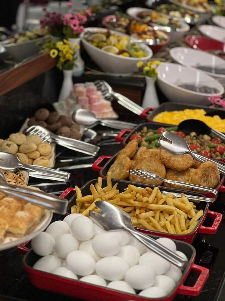 Breakfast buffet